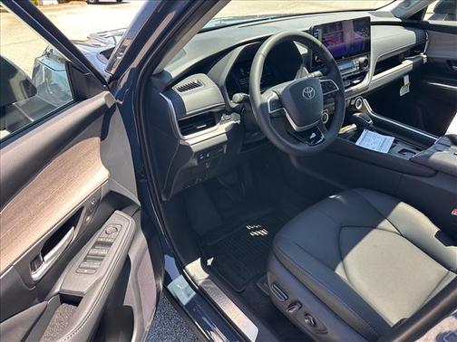 Storm Cloud 2026 Toyota Grand Highlander Limited