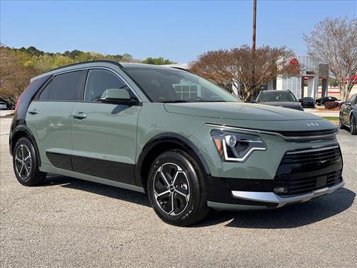 2023 Kia Niro SX