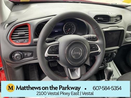 2023 Jeep Renegade Trailhawk