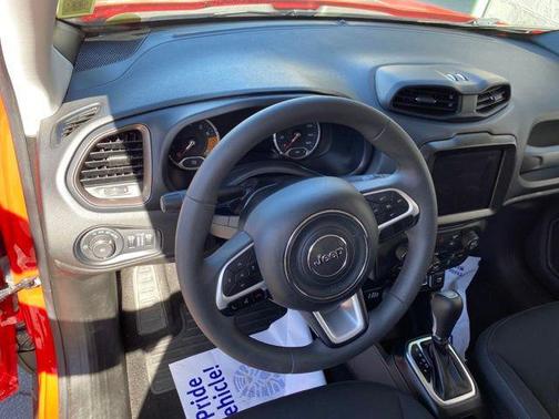 Colorado Red Clearcoat 2023 Jeep Renegade Upland