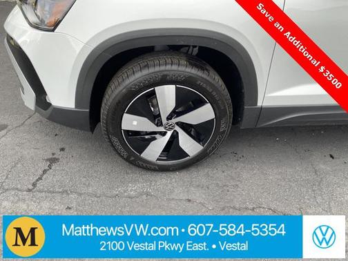 2025 Volkswagen Taos 1.5T S