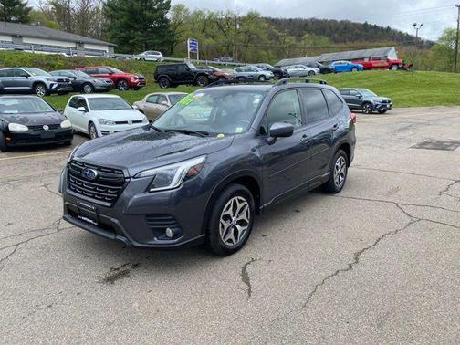 Gray Metallic 2022 Subaru Forester Premium