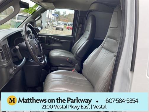 2023 GMC Savana 2500 Work Van