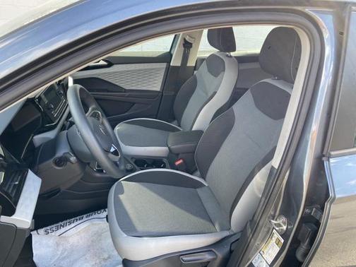 2022 Volkswagen Taos S
