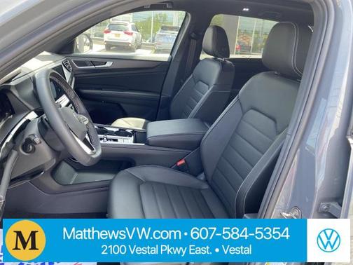 2025 Volkswagen Atlas Cross Sport 2.0T SEL