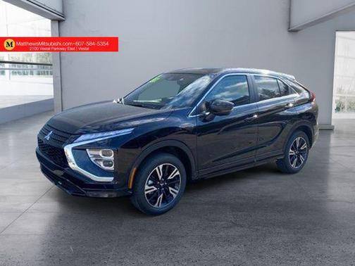 Labrador Black Pearl 2026 Mitsubishi Eclipse Cross SEL