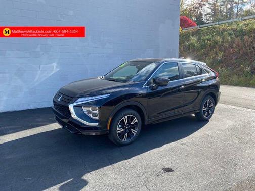 Labrador Black Pearl 2026 Mitsubishi Eclipse Cross SEL