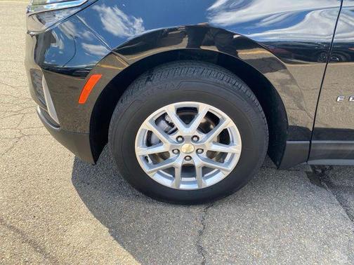 Mosaic Black Metallic 2024 Chevrolet Equinox 1LT