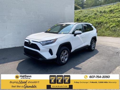 2025 Toyota RAV4 XLE