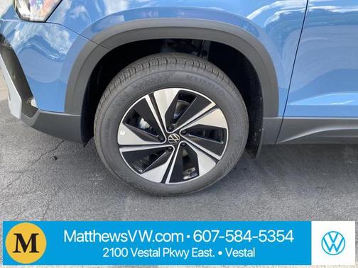 2025 Volkswagen Taos 1.5T SE