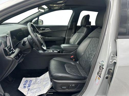 Wolf Gray 2023 Kia Sportage X-Line