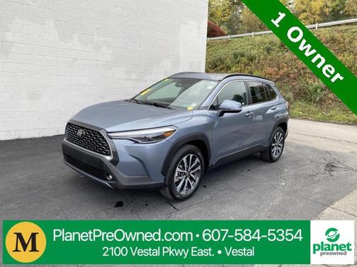 2024 Toyota Corolla Cross XLE