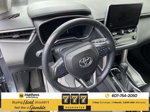 2024 Toyota Corolla Cross XLE