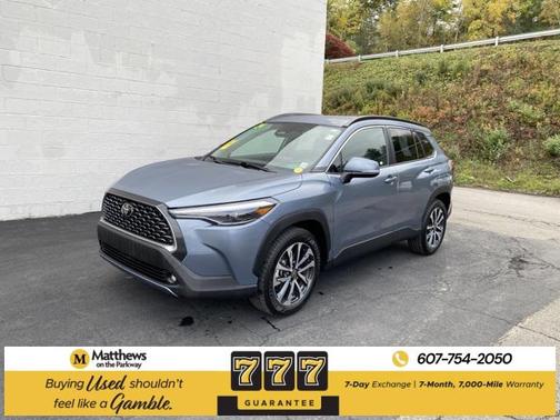 2024 Toyota Corolla Cross XLE