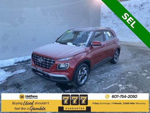 2023 Hyundai VENUE SEL