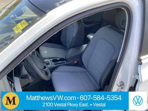 2025 Volkswagen Jetta 1.5T SE