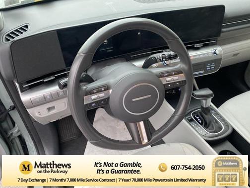 2025 Hyundai KONA SEL