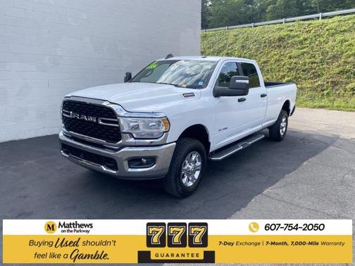 2023 RAM 2500 Big Horn Crew Cab 4x4 8' Box