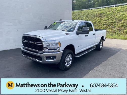 2023 RAM 2500 Big Horn Crew Cab 4x4 8' Box