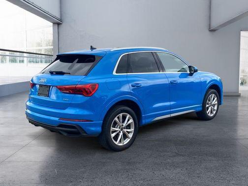 Blue 2023 Audi Q3 Premium 45 TFSI S line quattro Tiptronic