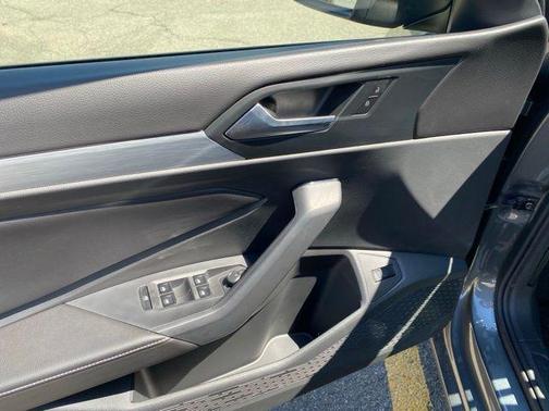 Platinum Gray Metallic 2026 Volkswagen Jetta 1.4T S