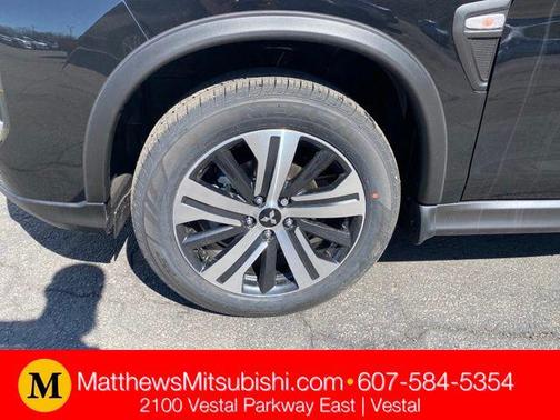 Labrador Black Pearl 2026 Mitsubishi Outlander Sport 2.0 ES