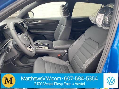 2025 Volkswagen Atlas Cross Sport 2.0T SEL
