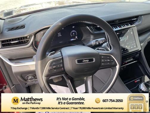 2023 Jeep Grand Cherokee Laredo