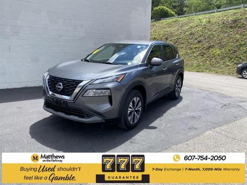 2022 Nissan Rogue SV