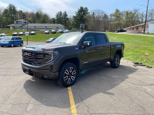Deep Bronze Metallic 2023 GMC Sierra 1500 AT4