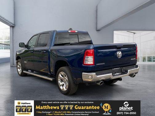 Patriot Blue Pearlcoat 2022 RAM 1500 Big Horn/Lone Star