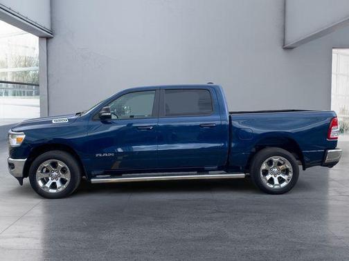 Patriot Blue Pearlcoat 2022 RAM 1500 Big Horn/Lone Star