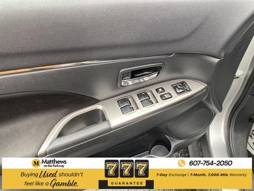 2020 Mitsubishi Outlander Sport SE