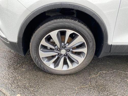 Summit White 2022 Buick Encore Preferred