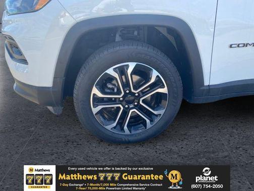 Bright White Clearcoat 2022 Jeep Compass Limited