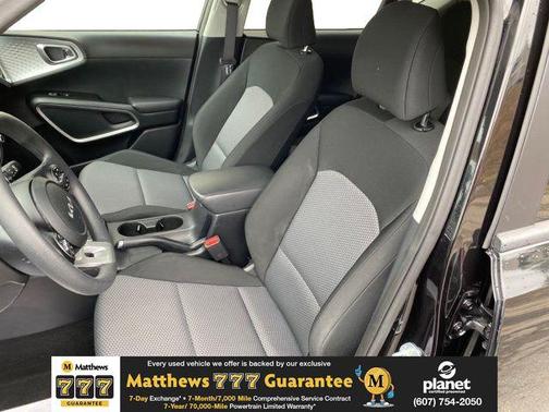 Fusion Black 2023 Kia Soul LX
