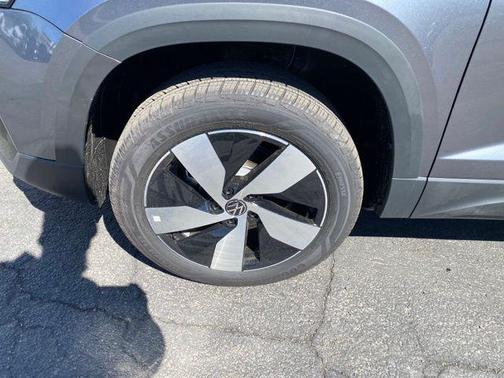 2026 Volkswagen Taos S