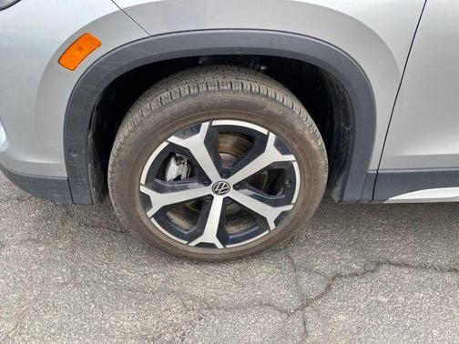 2025 Volkswagen Tiguan 2.0T SE 4MOTION