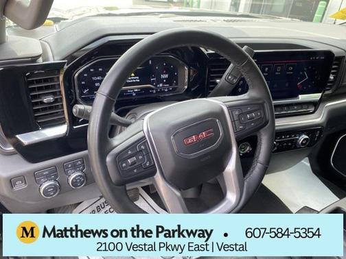 2024 GMC Sierra 1500 SLT