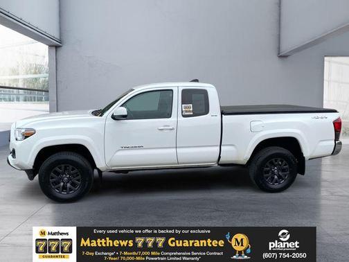 Super White 2020 Toyota Tacoma SR5