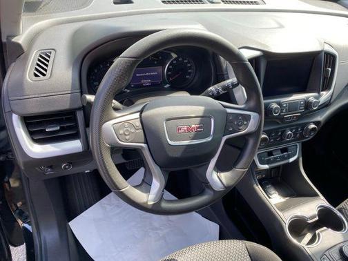 Ebony Twilight Metallic 2022 GMC Terrain SLE