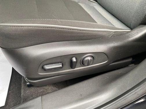 Mosaic Black Metallic 2021 Chevrolet Trailblazer LT