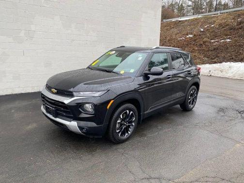 Mosaic Black Metallic 2021 Chevrolet Trailblazer LT