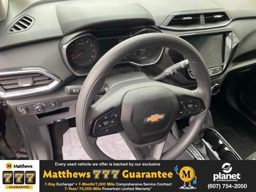 Mosaic Black Metallic 2021 Chevrolet Trailblazer LT