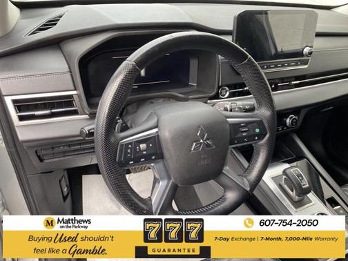 2022 Mitsubishi Outlander SEL