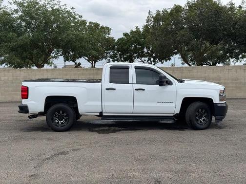 Summit White 2019 Chevrolet Silverado 1500 LD WT