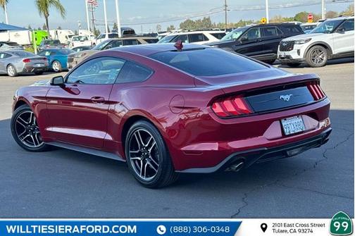 2022 Ford Mustang ECOBOOST