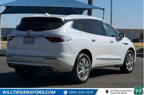 2022 Buick Enclave ESSENCE