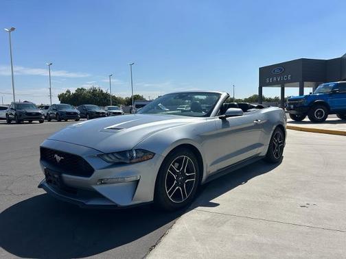 2022 Ford Mustang ECOBOOST PREMIUM