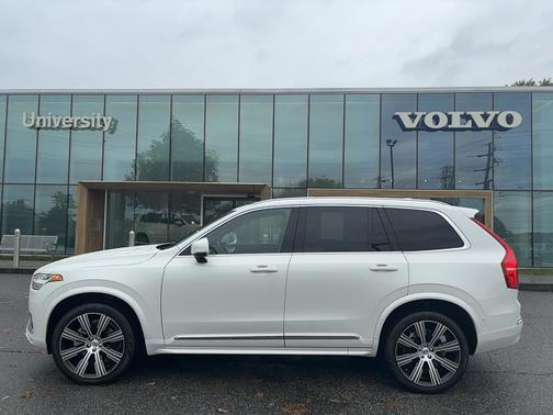 2023 Volvo XC90 B6 AWD Ultimate 7-Seater